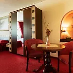 Hotel Pensiune Natural Hotel