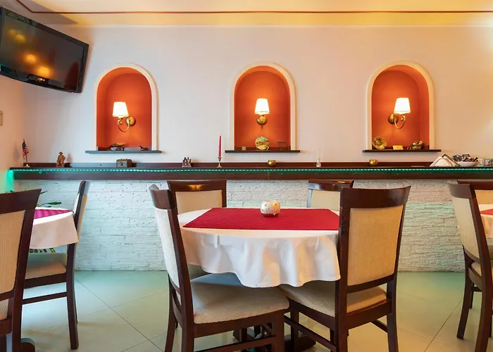 Pensiunea Natural فندق 3*